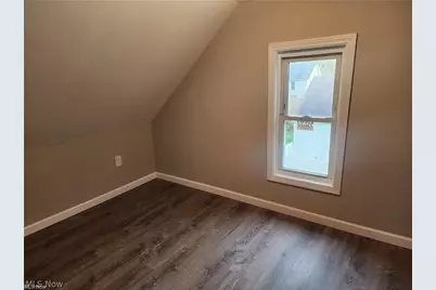 1920 17th Street SW, Akron, OH 44314 - Photo 11