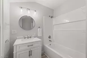 1395 Delia Ave, Akron, OH 44320 - Photo 23