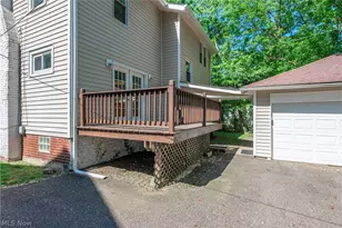 1395 Delia Ave, Akron, OH 44320 - Photo 41
