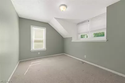 1395 Delia Avenue, Akron, OH 44320 - Photo 27
