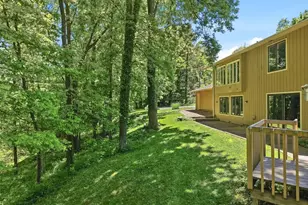 905 Heritage Ln, Bath, OH 44333 - Photo 43