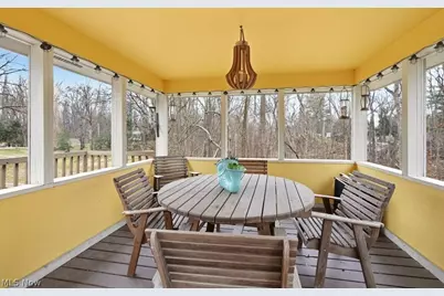 905 Heritage Lane, Bath, OH 44333 - Photo 13