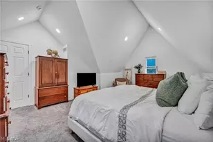 2834 W Wallings Rd, Grandview Heights, OH 44147 - Photo 25