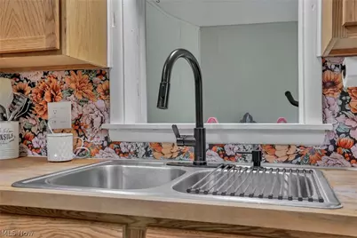 3815 Dillon Falls Road, Zanesville, OH 43701 - Photo 15