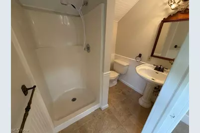 413 W Main Street, South Amherst, OH 44001 - Photo 15