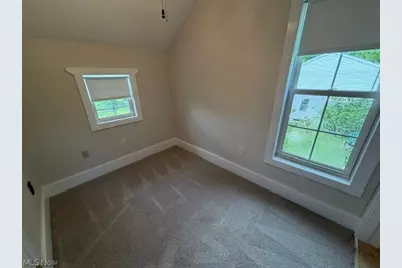 413 W Main Street, South Amherst, OH 44001 - Photo 13
