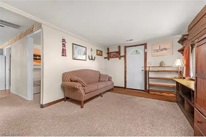 303 Roxboro Road, Vermilion, OH 44089 - Photo 7