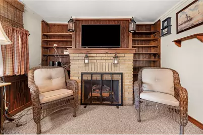 303 Roxboro Road, Vermilion, OH 44089 - Photo 9