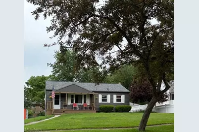 554 Highland Avenue, Wadsworth, OH 44281 - Photo 1