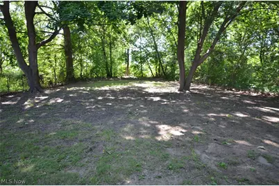 900 Sherman Street, Akron, OH 44311 - Photo 5