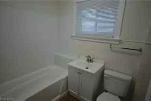 900 Sherman St, Akron, OH 44311 - Photo 17