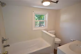900 Sherman St, Akron, OH 44311 - Photo 25