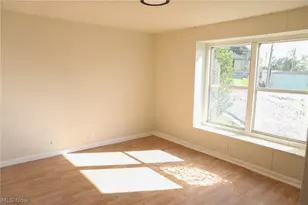 216 Young Ln, St Clairsville, OH 43950 - Photo 21