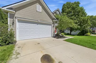 4709 Quincy Dr, Akron, OH 44321 - Photo 3