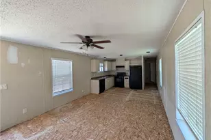 205 Larkstone Pl, Elyria, OH 44035 - Photo 3
