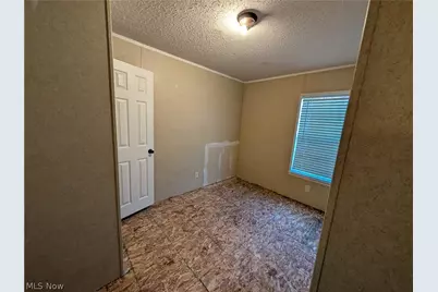 205 Larkstone Place, Elyria, OH 44035 - Photo 7