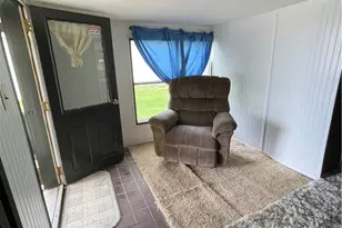 6411 Amanda Ln, Ravenna, OH 44266 - Photo 3