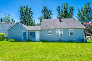295 E Boxwood Ave, Akron, OH 44301 - Photo 23