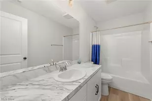 9235 Ledge View Ter, Grandview Heights, OH 44147 - Photo 27