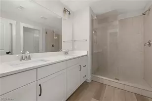 9235 Ledge View Ter, Grandview Heights, OH 44147 - Photo 23