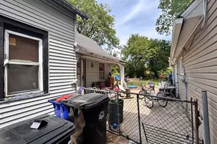 3237 W 30th St, Loveland, OH 44109 - Photo 3