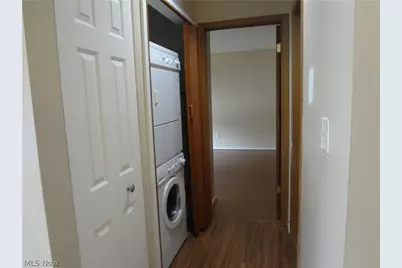 1304 Stoney Run Trail, Grandview Heights, OH 44147 - Photo 5