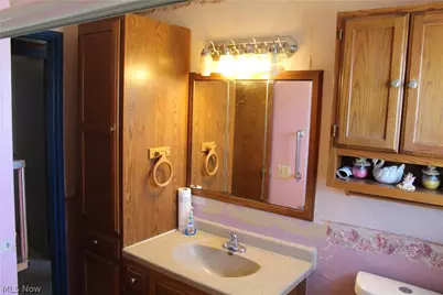 649 Standish Street NW, Massillon, OH 44647 - Photo 39