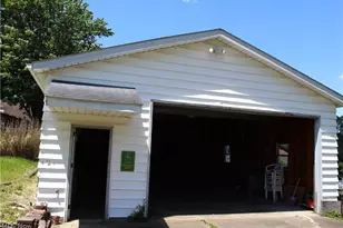 649 Standish St NW, Massillon, OH 44647 - Photo 5