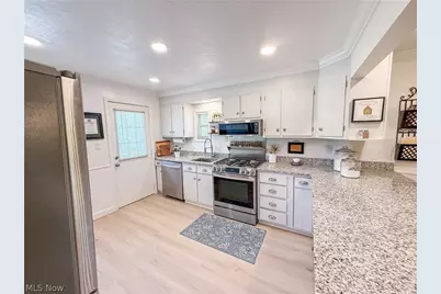 13307 Market Street, North Lima, OH 44452 - Photo 11