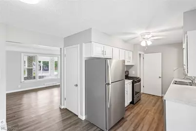 11605 Harold Drive, Loveland, OH 44130 - Photo 7