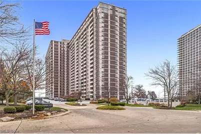 12900 Lake Avenue #216, Oakwood, OH 44107 - Photo 1