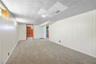6150 Wareham Dr, Parma, OH 44129 - Photo 23