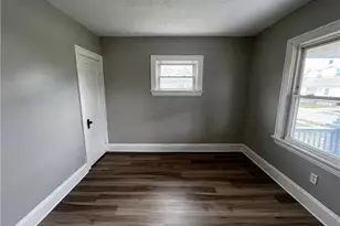 10514 Way Ave, Loveland, OH 44105 - Photo 9