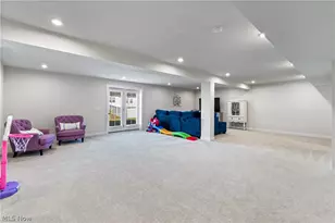 6877 Harrington Ct NE, Canton, OH 44721 - Photo 23