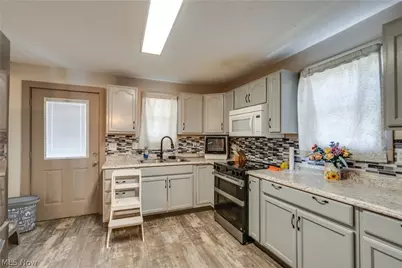 202 S Market Street, Shreve, OH 44676 - Photo 13