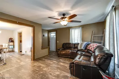 202 S Market Street, Shreve, OH 44676 - Photo 5