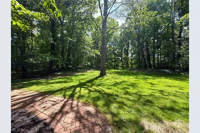 3866 Woodthrush Road, Akron, OH 44333 - Photo 5