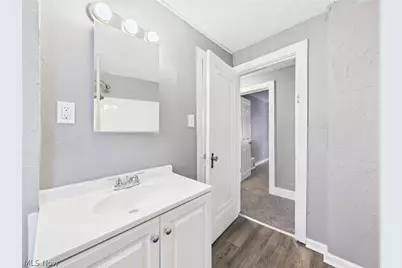 754 Arcadia Avenue, Cuyahoga Falls, OH 44221 - Photo 29