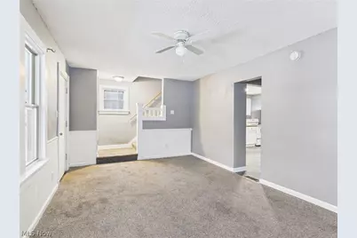 754 Arcadia Avenue, Cuyahoga Falls, OH 44221 - Photo 5