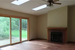 695 Morris Dr, Vermilion, OH 44089 - Photo 3