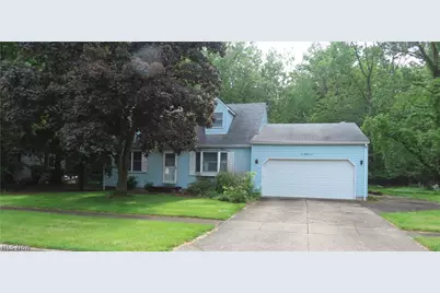 695 Morris Drive, Vermilion, OH 44089 - Photo 1