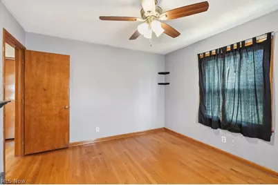 744 Utica Avenue, Akron, OH 44312 - Photo 17