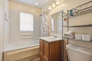 744 Utica Ave, Akron, OH 44312 - Photo 21
