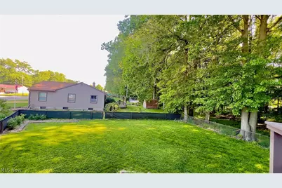 2933 Crestwood Drive NW, Warren, OH 44485 - Photo 27