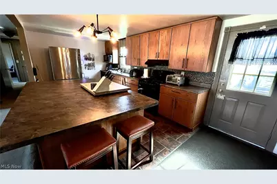 2933 Crestwood Drive NW, Warren, OH 44485 - Photo 7