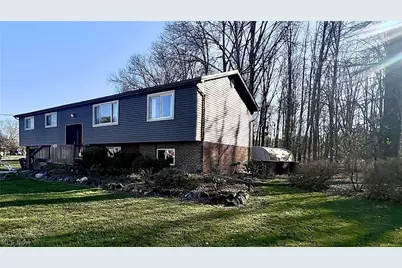2933 Crestwood Drive NW, Warren, OH 44485 - Photo 3