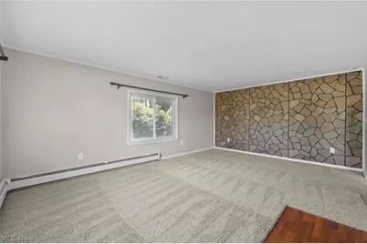 1068 Hilbish Avenue, Akron, OH 44312 - Photo 5