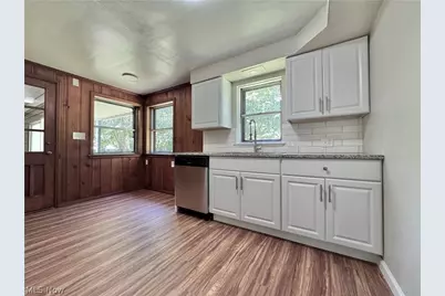 3642 Cascade Drive, Youngstown, OH 44511 - Photo 11