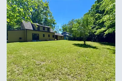 3642 Cascade Drive, Youngstown, OH 44511 - Photo 33