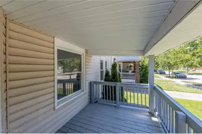 2035 Chesterland Avenue #Down, Oakwood, OH 44107 - Photo 5